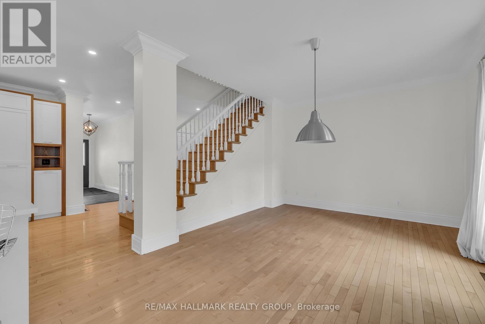 221 Bradford Street, Ottawa, Ontario  K2B 5Z5 - Photo 19 - X12141501