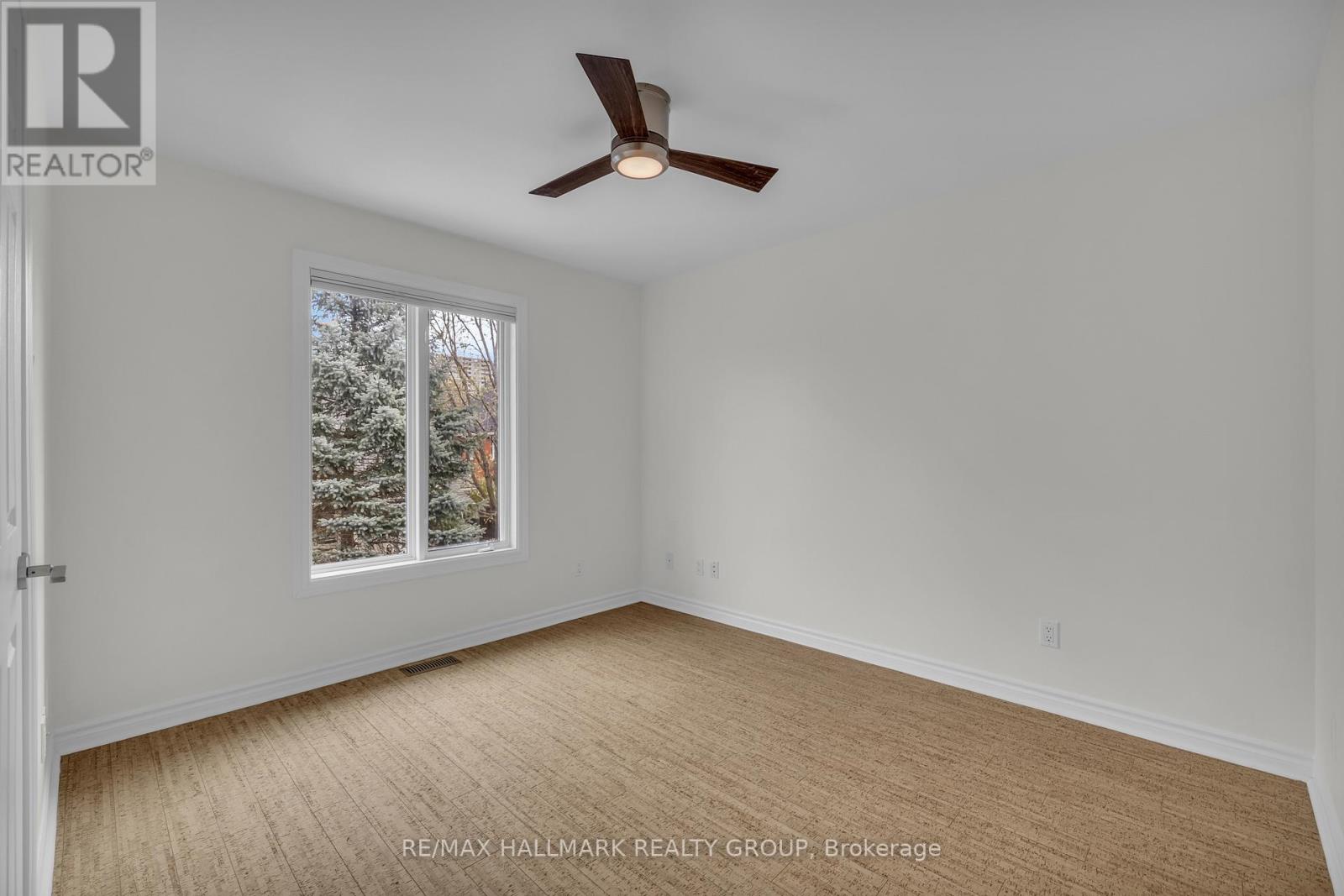 221 Bradford Street, Ottawa, Ontario  K2B 5Z5 - Photo 36 - X12141501