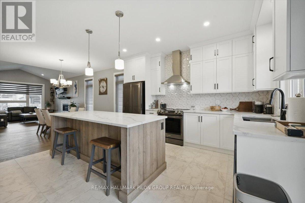 Property at 1243 AVIGNON STREET image 3