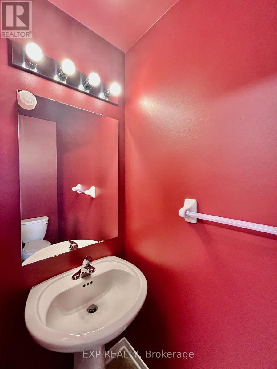 208 Shanly Private, Ottawa, Ontario  K2J 5X6 - Photo 19 - X12141519