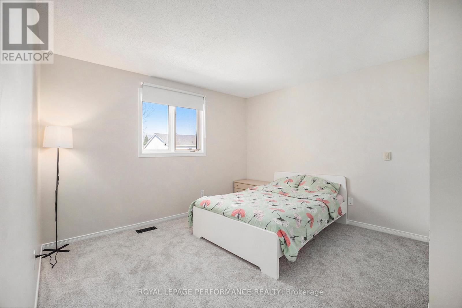56 Ipswich Terrace, Ottawa, Ontario  K2K 2R3 - Photo 19 - X12141543