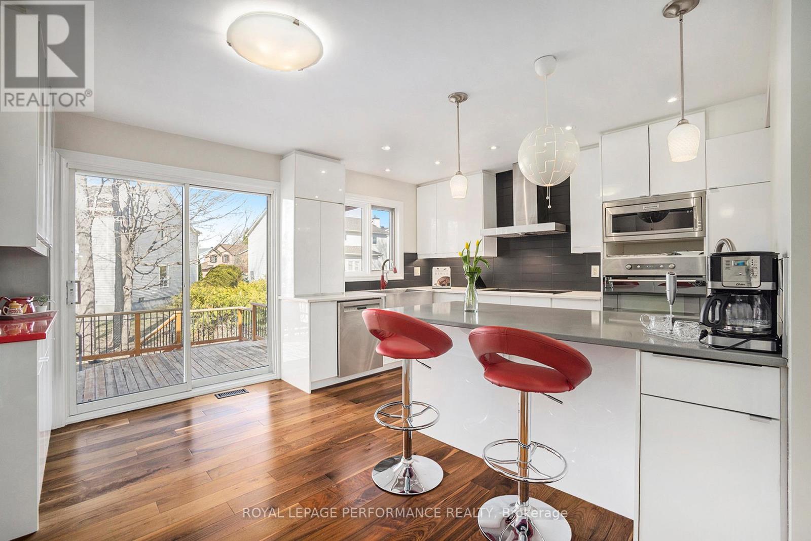 56 Ipswich Terrace, Ottawa, Ontario  K2K 2R3 - Photo 6 - X12141543