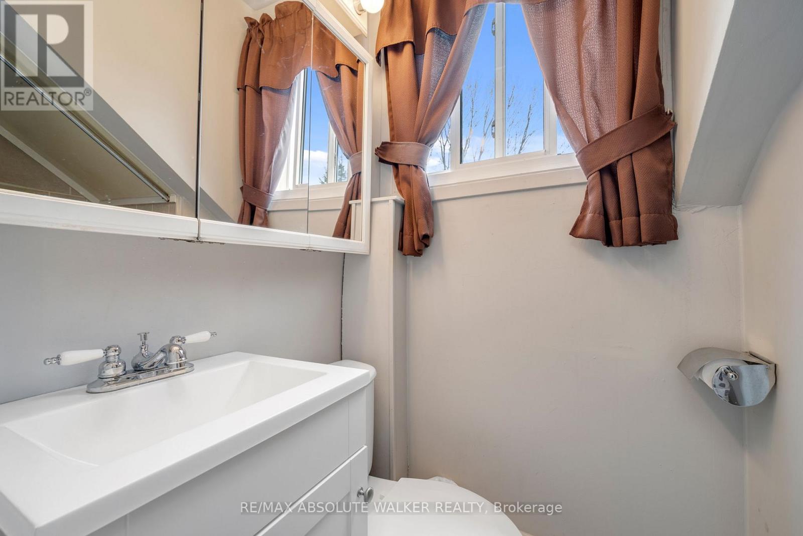 174 Munro Street, Carleton Place, Ontario  K7C 1H1 - Photo 18 - X12141583