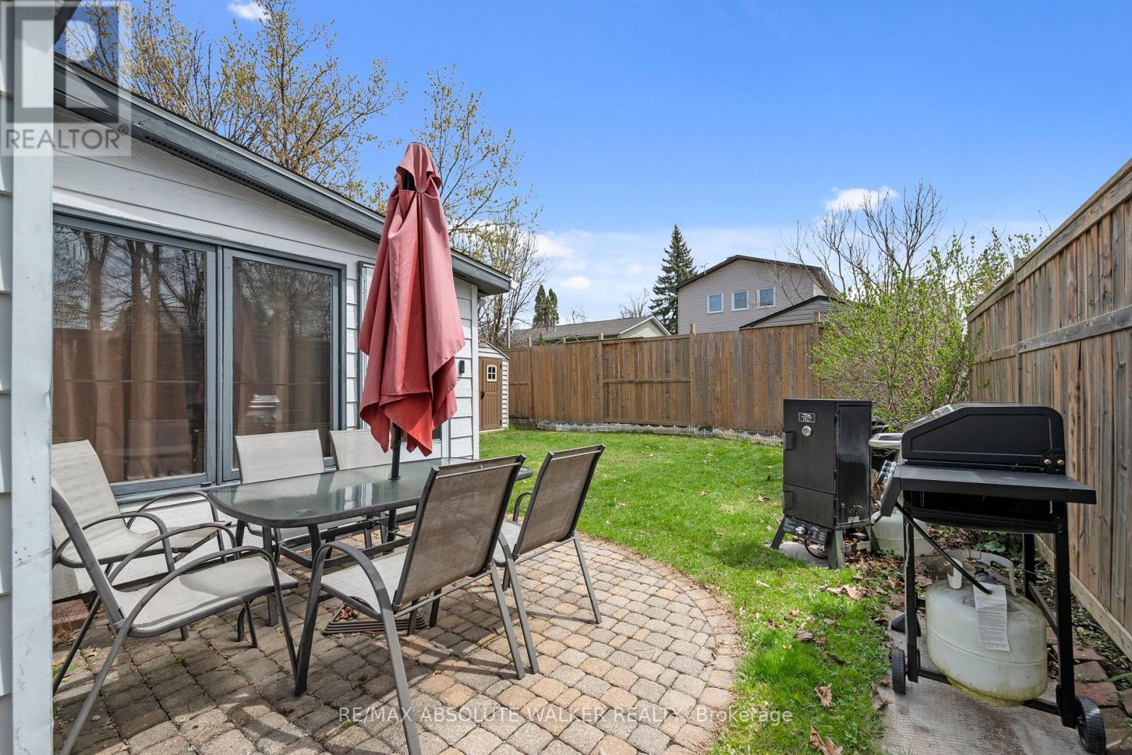 174 Munro Street, Carleton Place, Ontario  K7C 1H1 - Photo 25 - X12141583