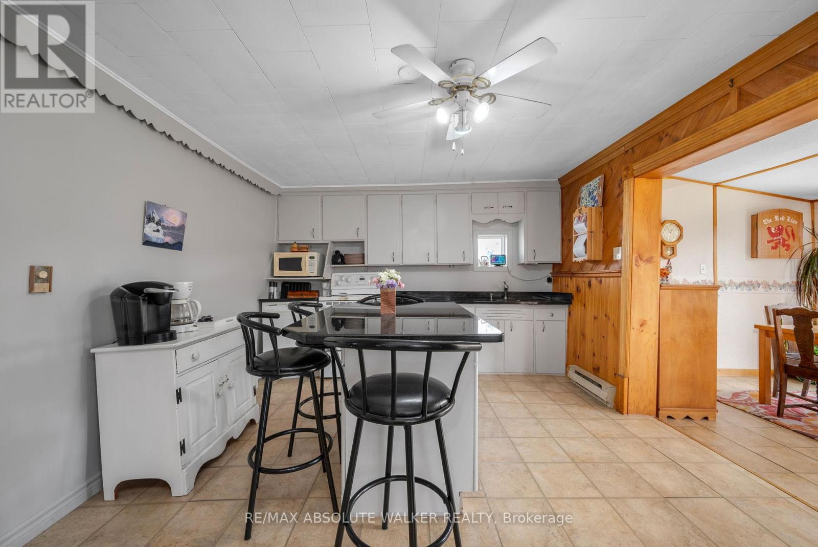 174 Munro Street, Carleton Place, Ontario  K7C 1H1 - Photo 7 - X12141583