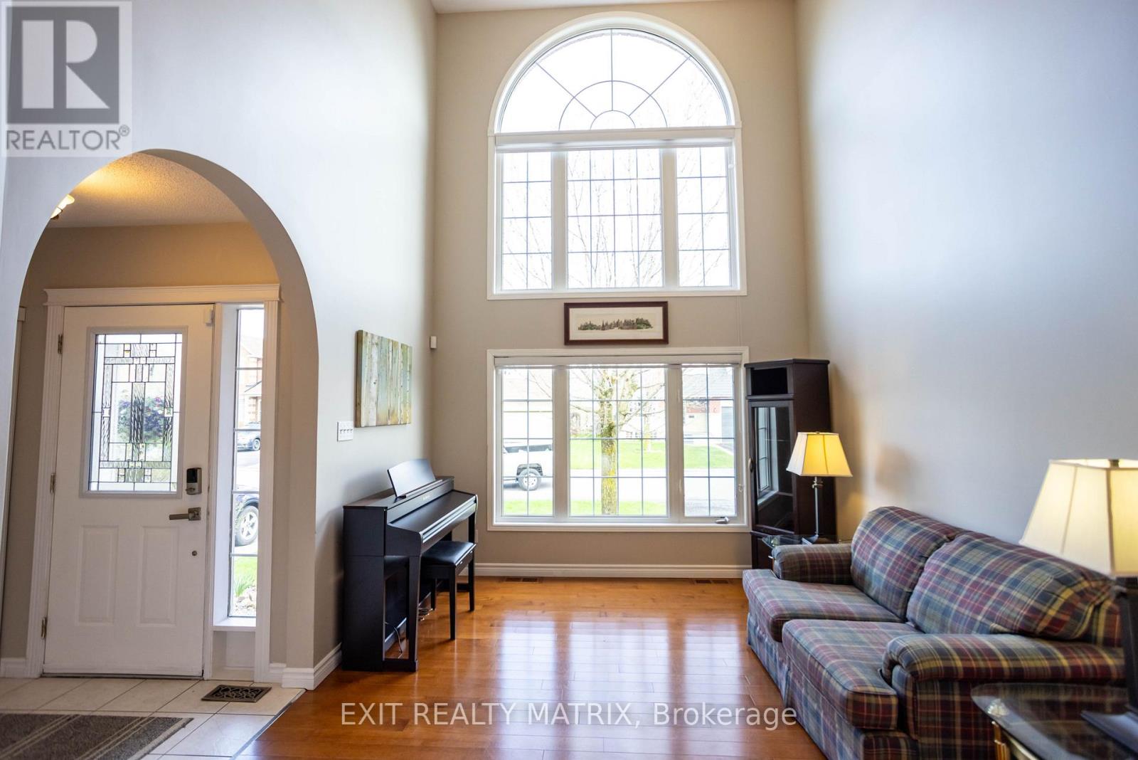 Property at 133 LABELLE STREET image 4