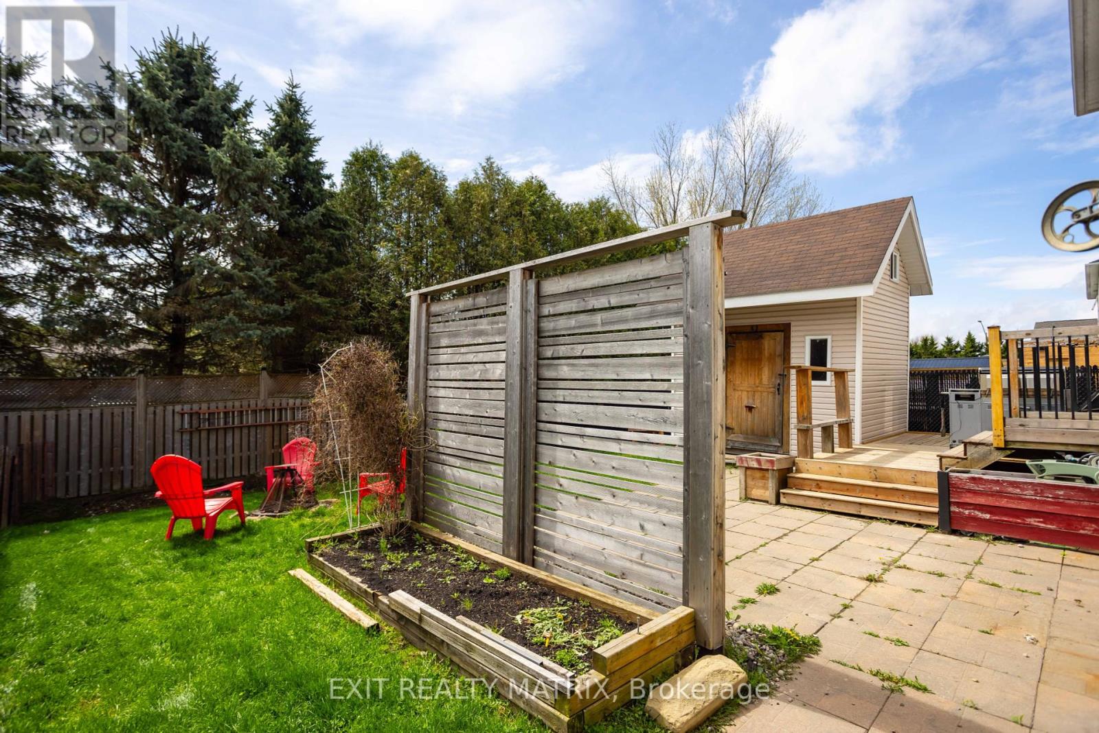 133 Labelle Street, Russell, Ontario  K0A 1W0 - Photo 42 - X12141586