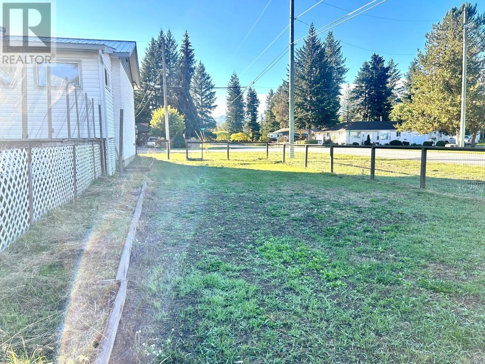 403 Robin Drive, Barriere, British Columbia  V0E 1E0 - Photo 27 - 10347285