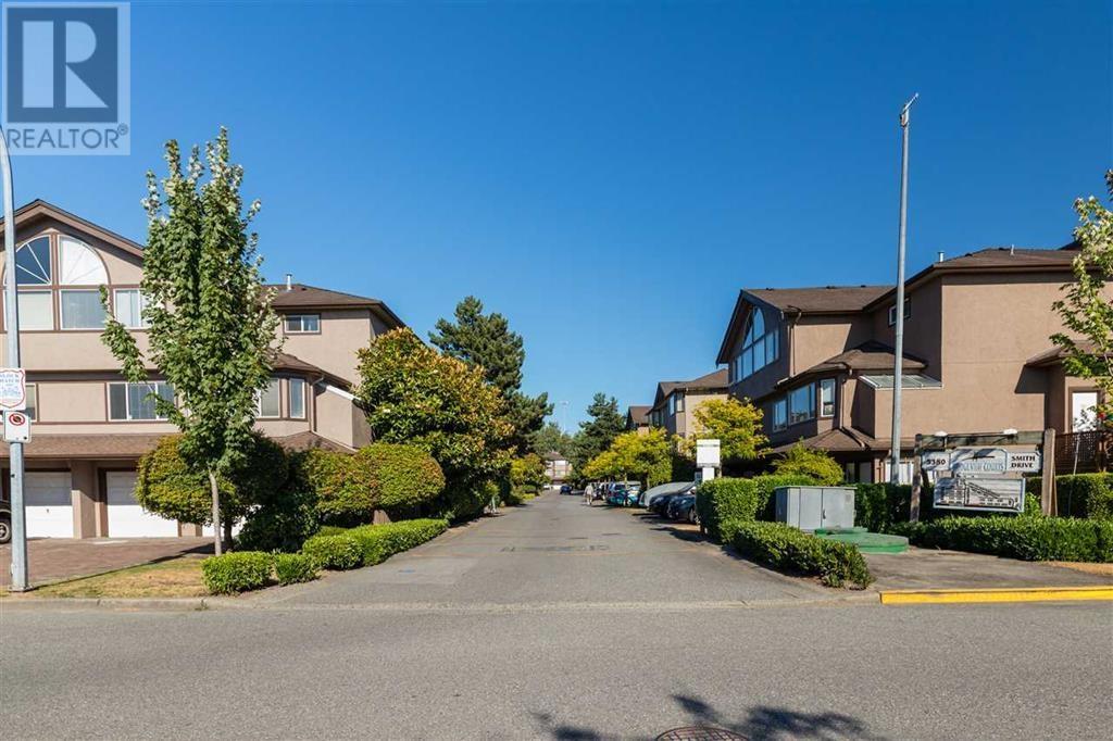 Property at 66 5380 SMITH DRIVE image 4