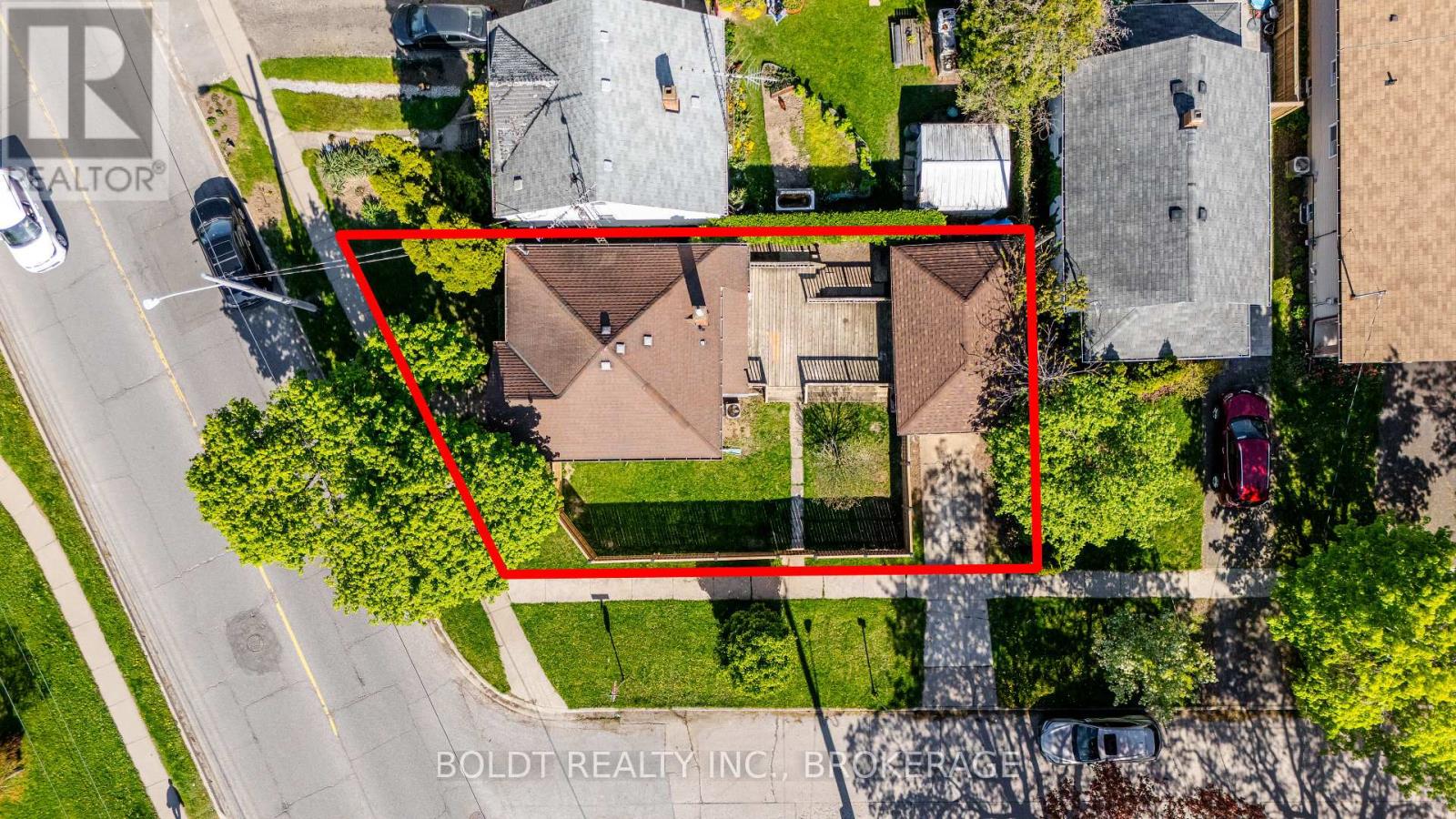 336 Carlton Street, St. Catharines, Ontario  L2N 1C4 - Photo 23 - X12141514