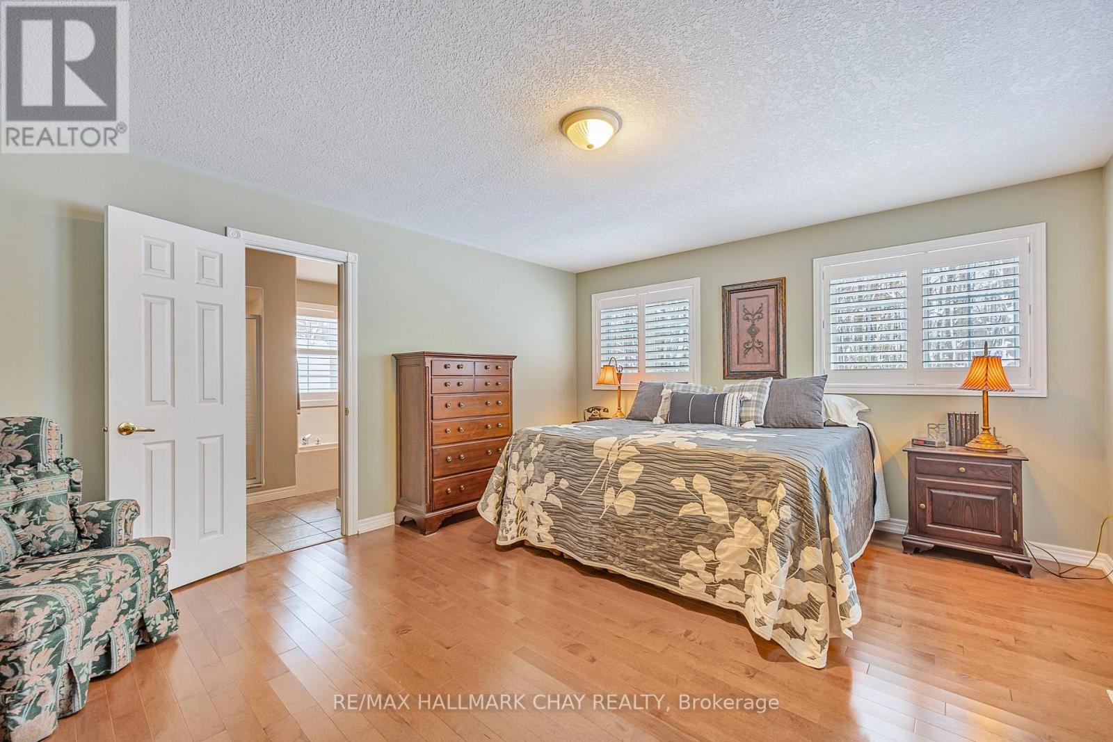 2 Pineview Drive, Oro-Medonte, Ontario  L0L 2L0 - Photo 20 - S11912237
