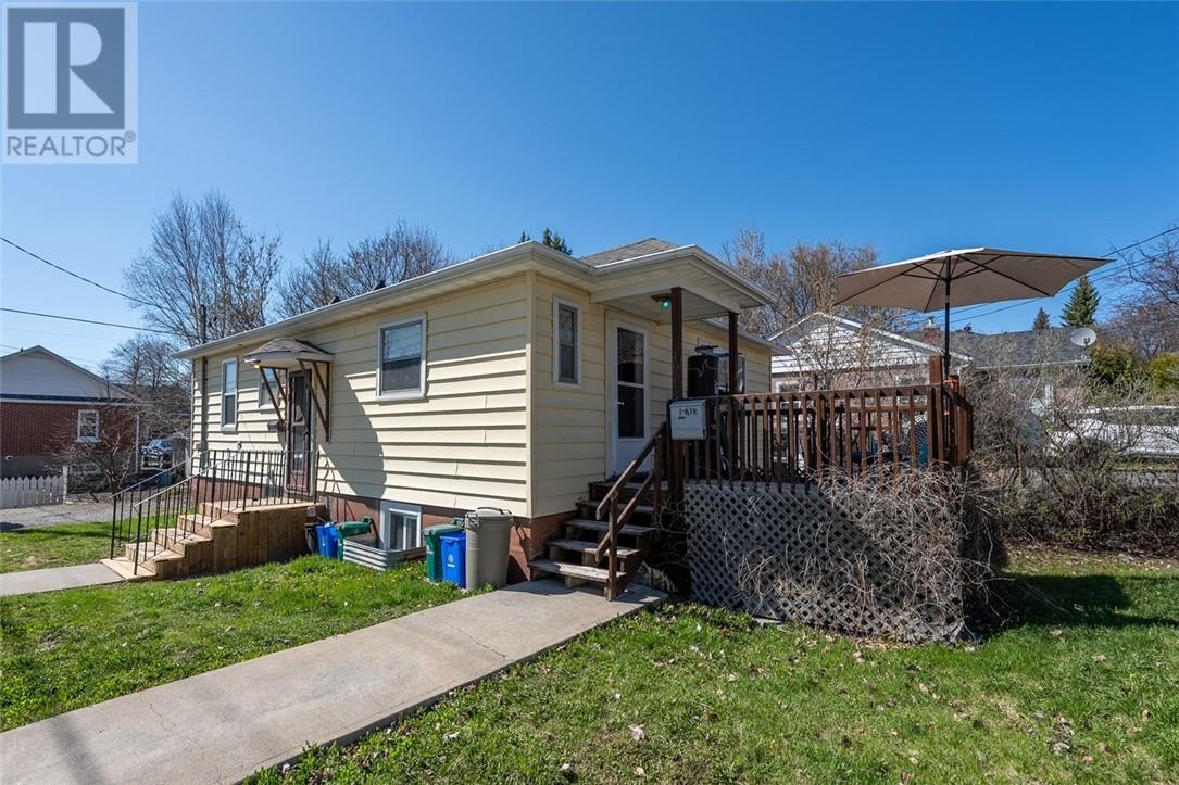 Property at 705 Shields Street image 2