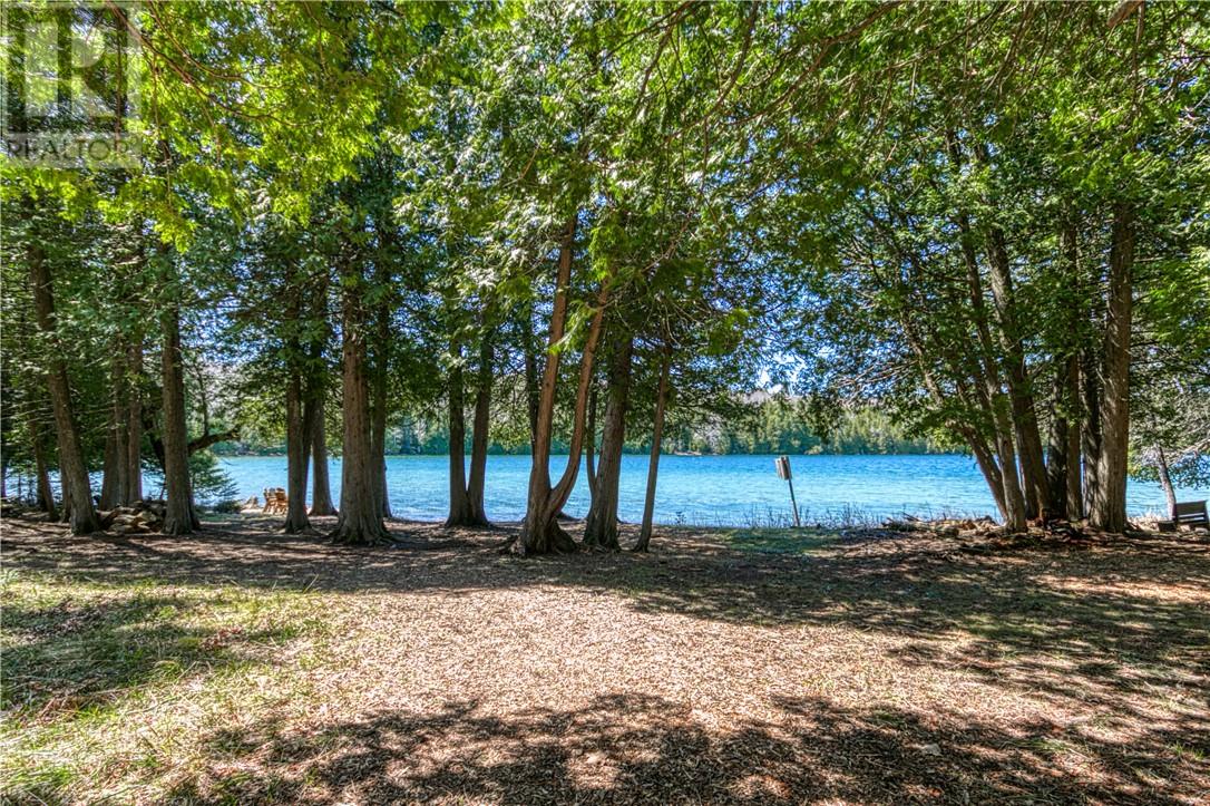 60 Laura Lane, Gore Bay, Ontario  P0P 1H0 - Photo 4 - 2122132