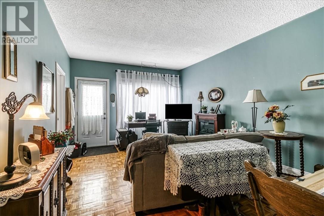 Property at 405 Granite Street image 3