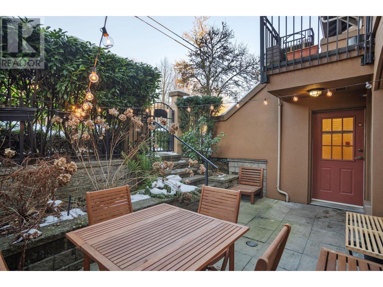 Property at 3076 W 4TH AVENUE image 1