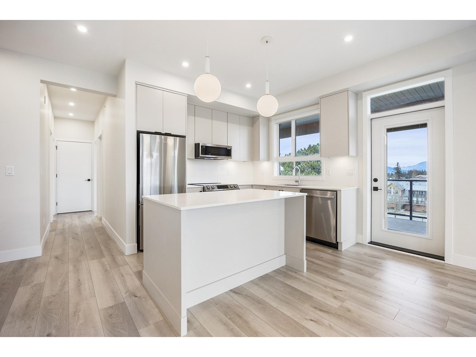 610 45497 Campus Drive, Garrison Crossing, Chilliwack, British Columbia  V2R 6L8 - Photo 4 - R2997080