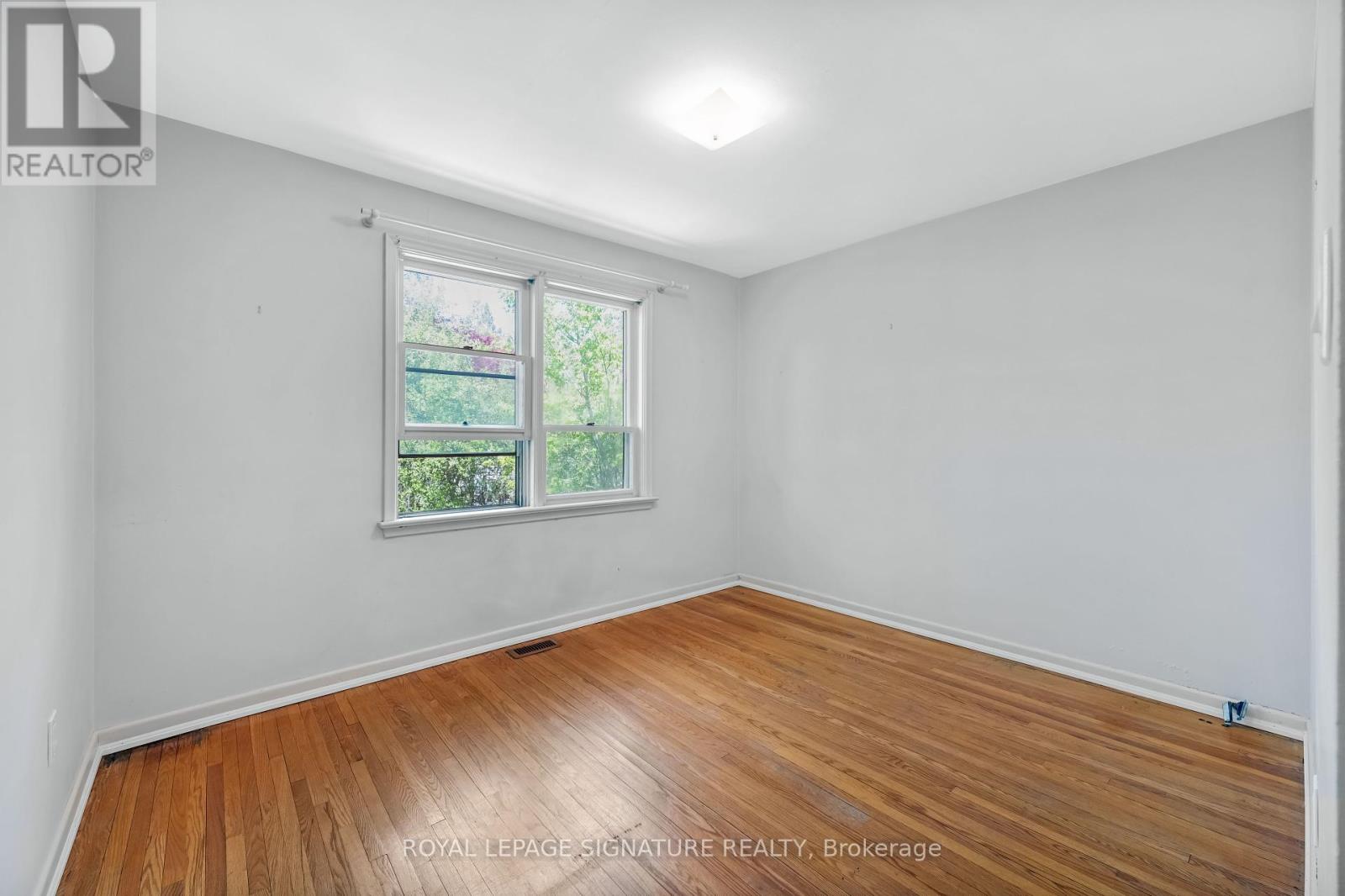 39 Viamede Crescent, Toronto, Ontario  M2K 2A7 - Photo 18 - C12141331