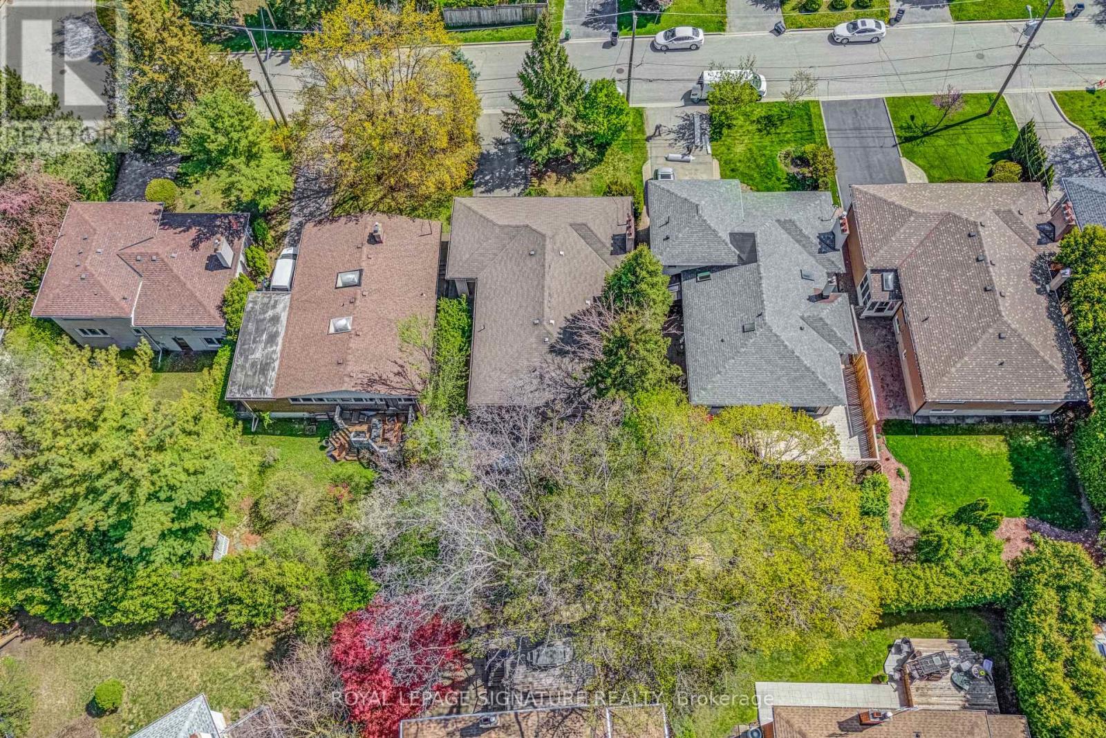39 Viamede Crescent, Toronto, Ontario  M2K 2A7 - Photo 28 - C12141331