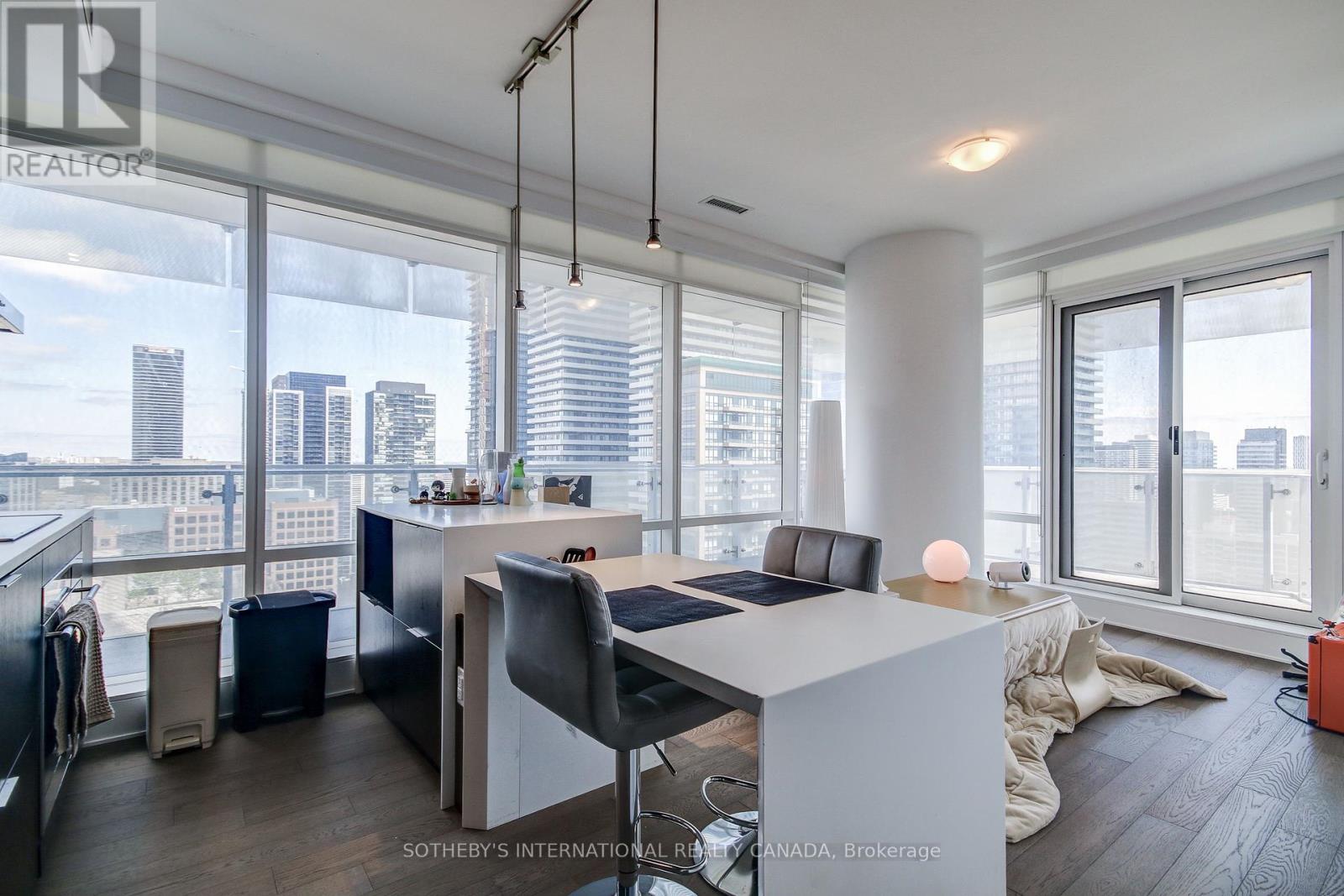 2504 - 1 Bloor Street E, Toronto, Ontario  M4W 0A8 - Photo 22 - C12141347