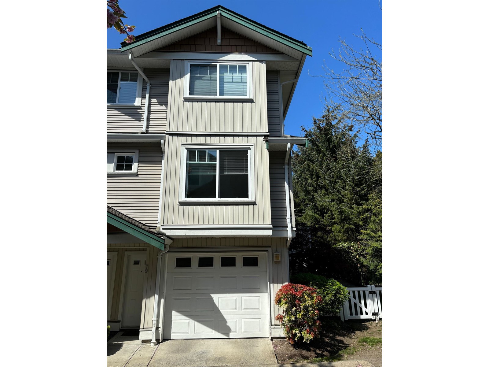 79 12711 64 Avenue, Surrey, British Columbia  V3W 1X1 - Photo 1 - R2994111