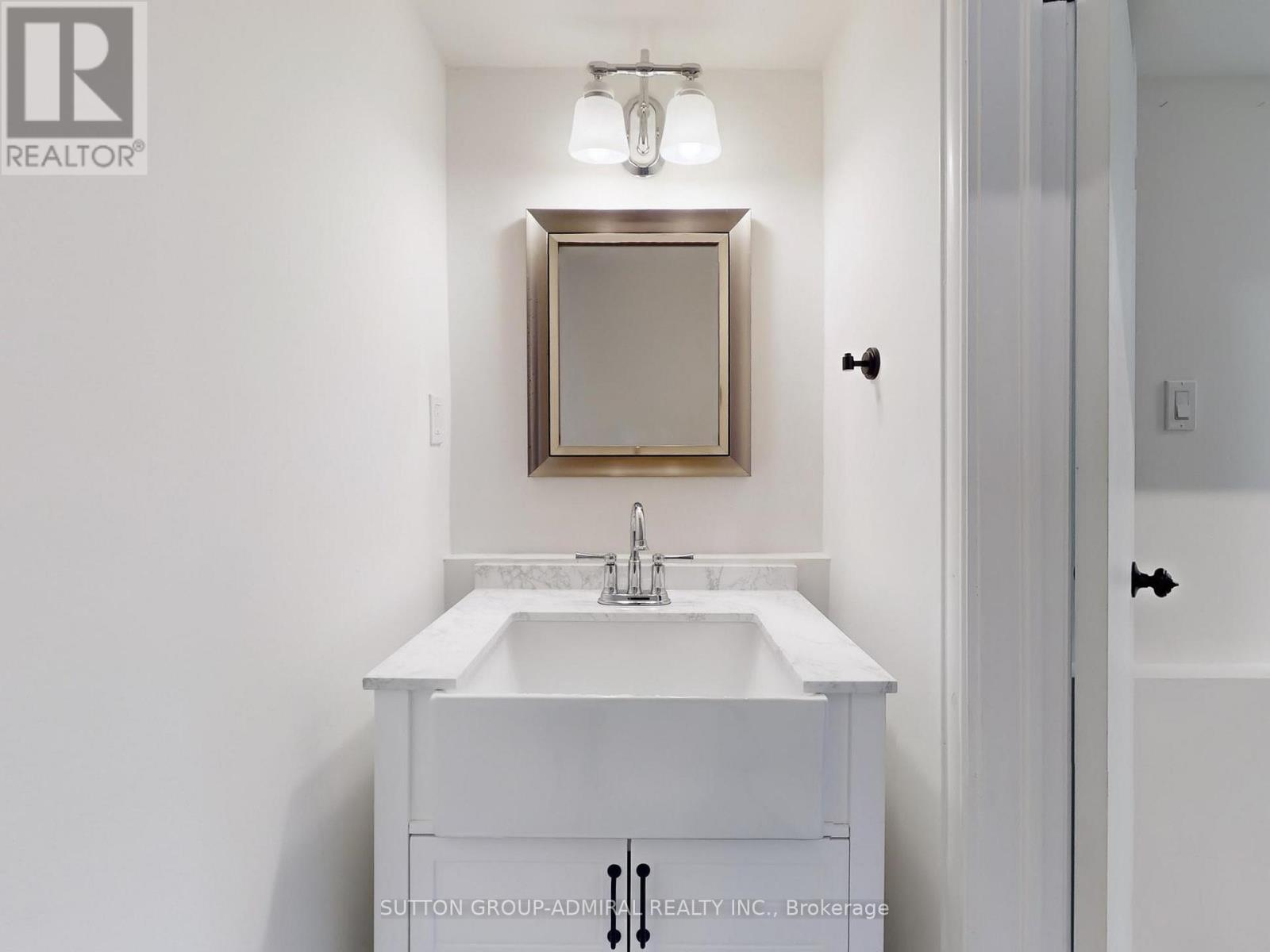 248 Glengrove Avenue W, Toronto, Ontario  M5N 1W1 - Photo 40 - C12141458