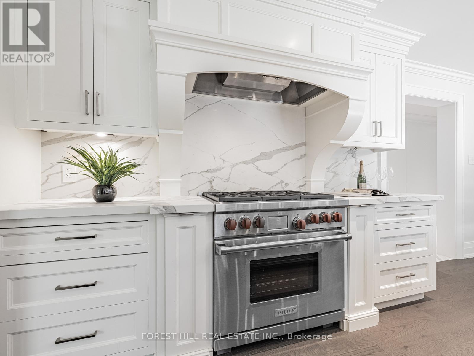 16 Sagewood Drive, Toronto (Banbury-Don Mills), Ontario  M3B 3G5 - Photo 26 - C12141497