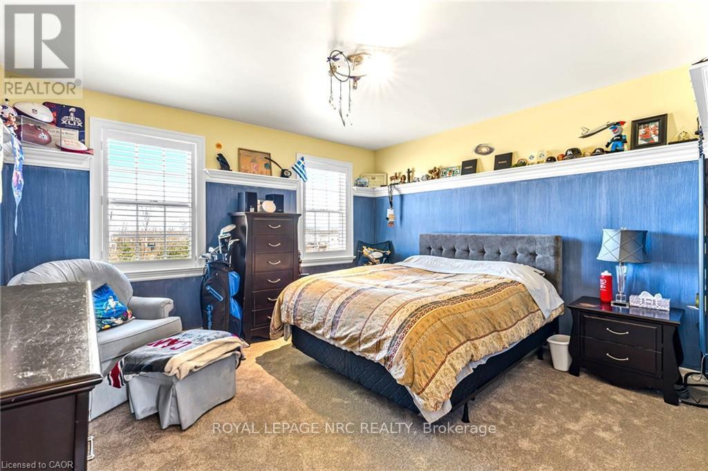 915 Queenston Road S, Niagara-On-The-Lake, Ontario  L0S 1J0 - Photo 37 - X12051267