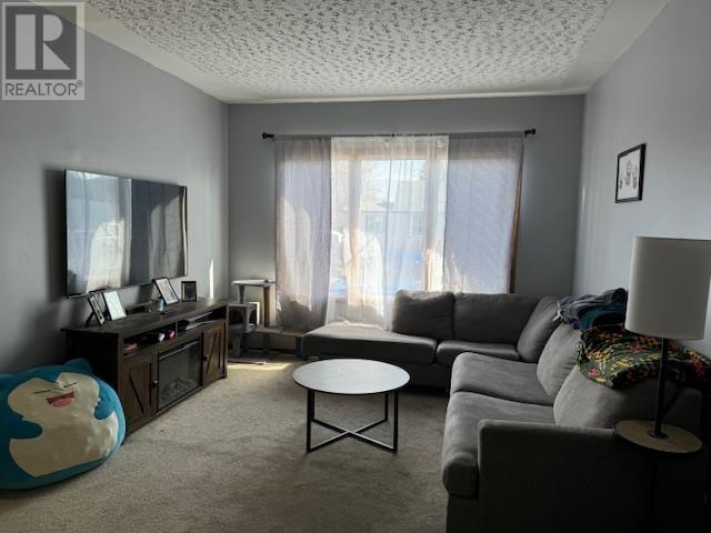 Property at 876 Detroit AVE image 2
