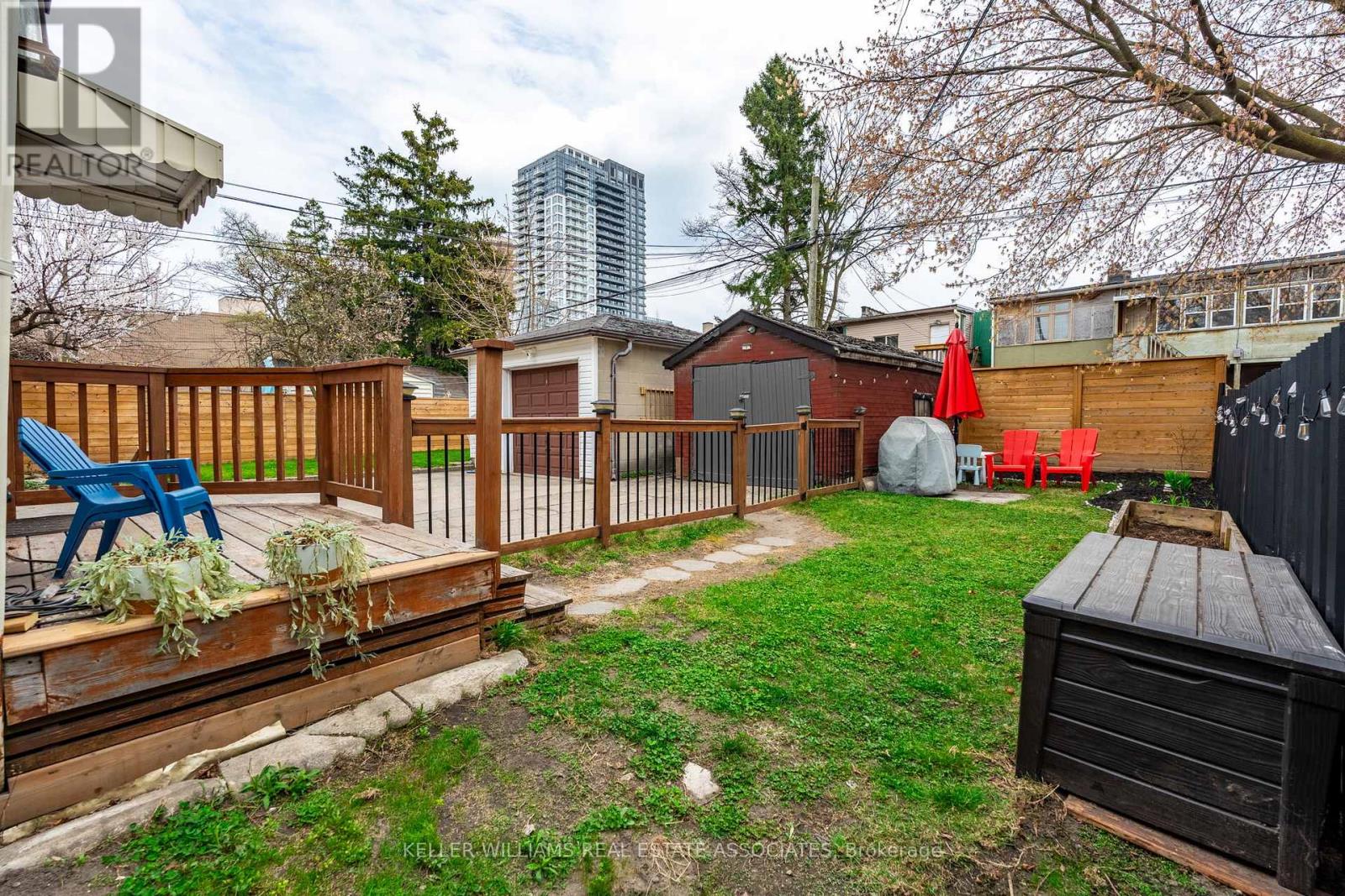 77 Harris Avenue, Toronto, Ontario  M4C 1P5 - Photo 40 - E12136717