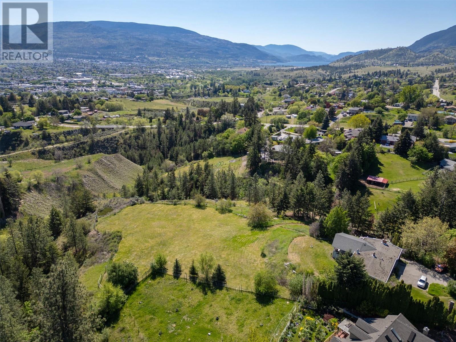 Property at 2017 West Bench Drive image 3