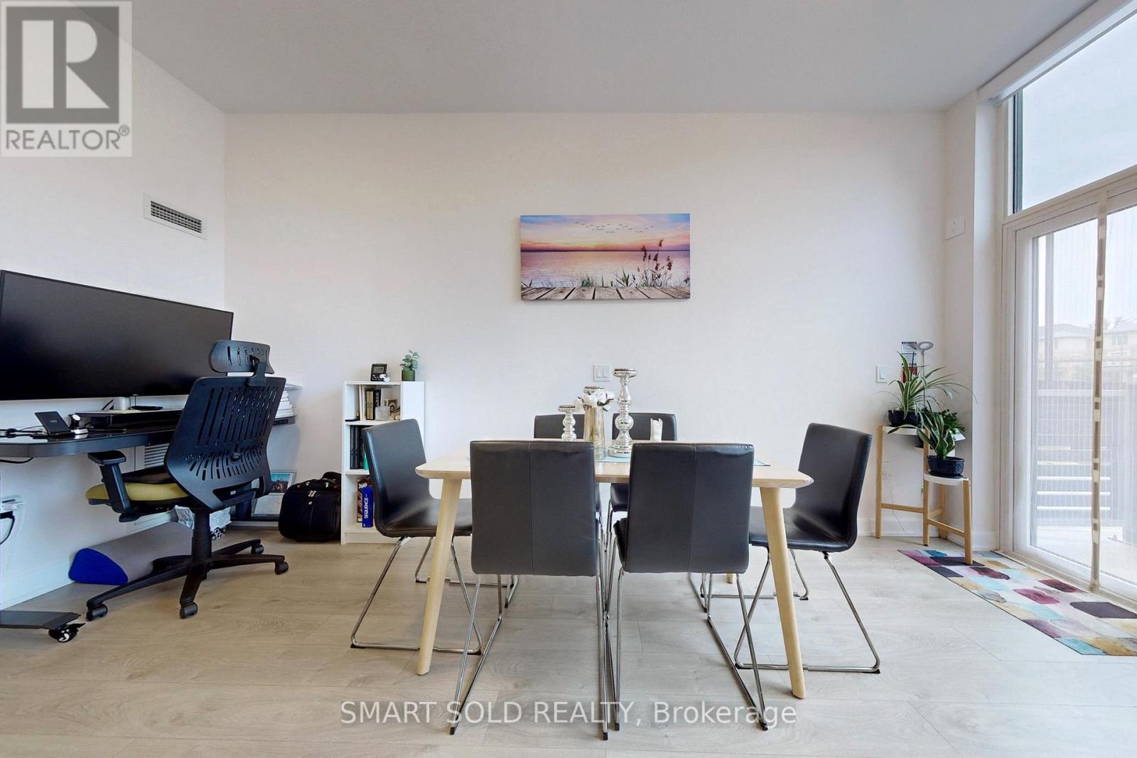116 - 3200 William Coltson Avenue, Oakville, Ontario  L6H 7W6 - Photo 10 - W12141112