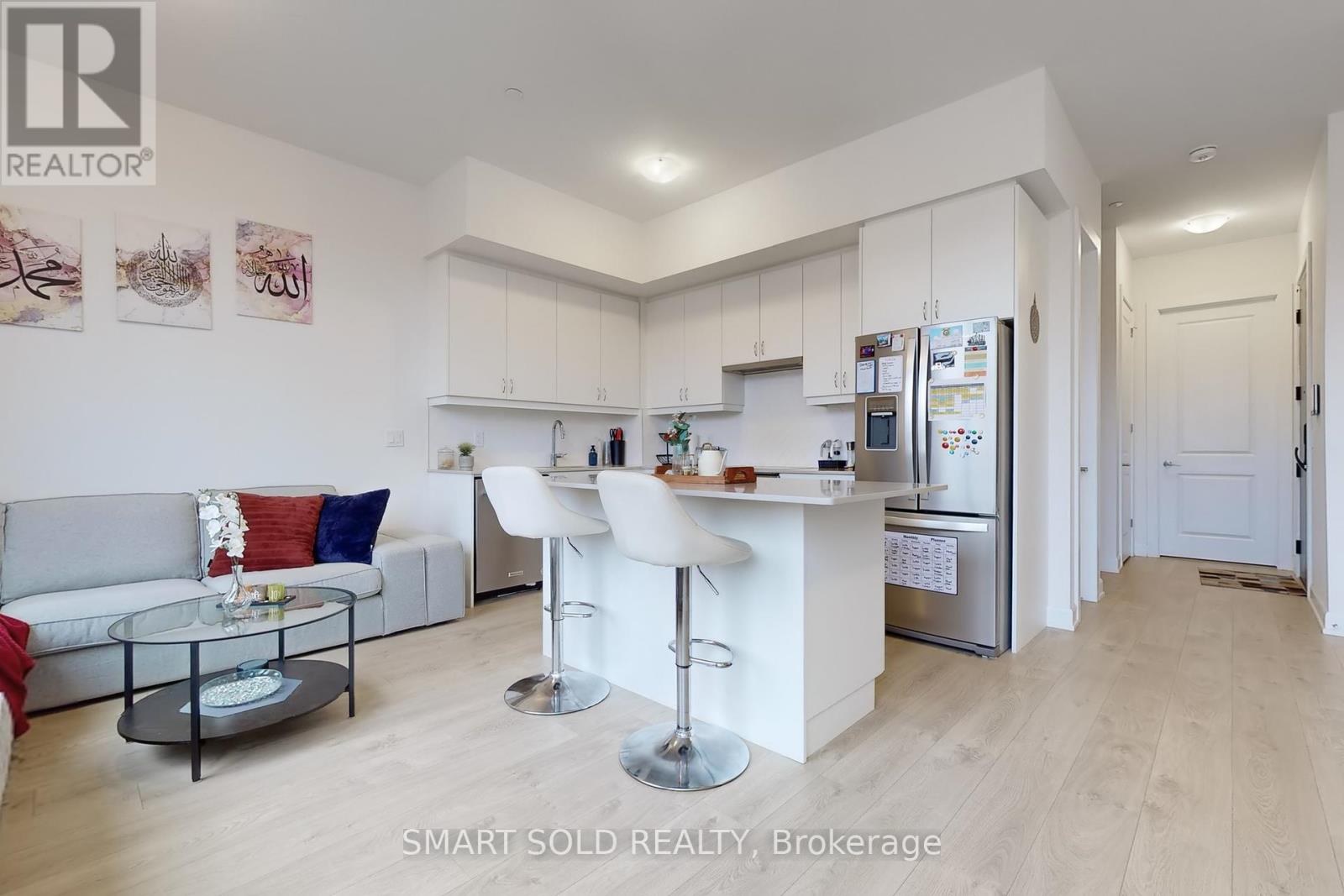 116 - 3200 William Coltson Avenue, Oakville, Ontario  L6H 7W6 - Photo 8 - W12141112
