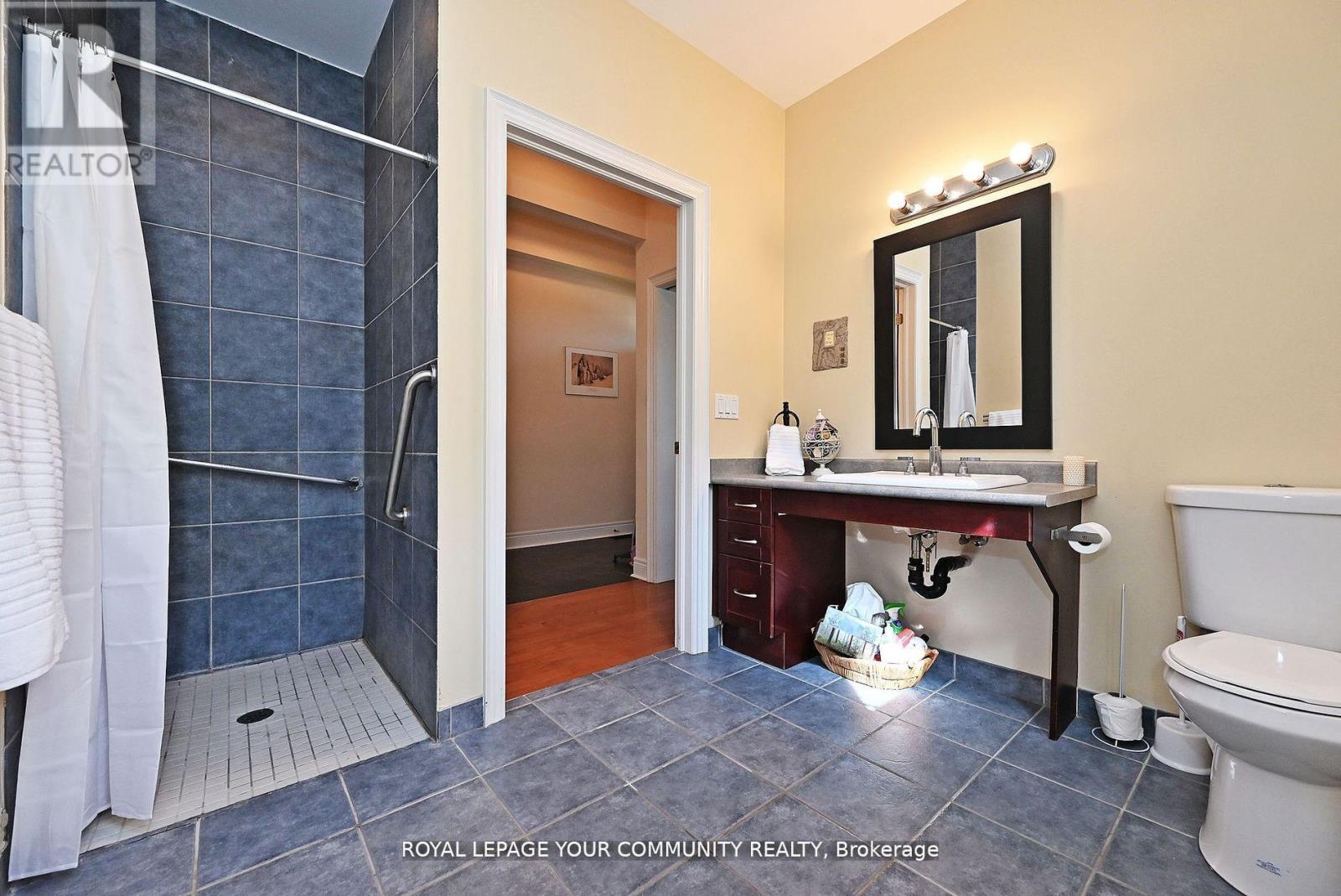 84 Long Stan, Whitchurch-Stouffville, Ontario  L4A 1P5 - Photo 23 - N12141325