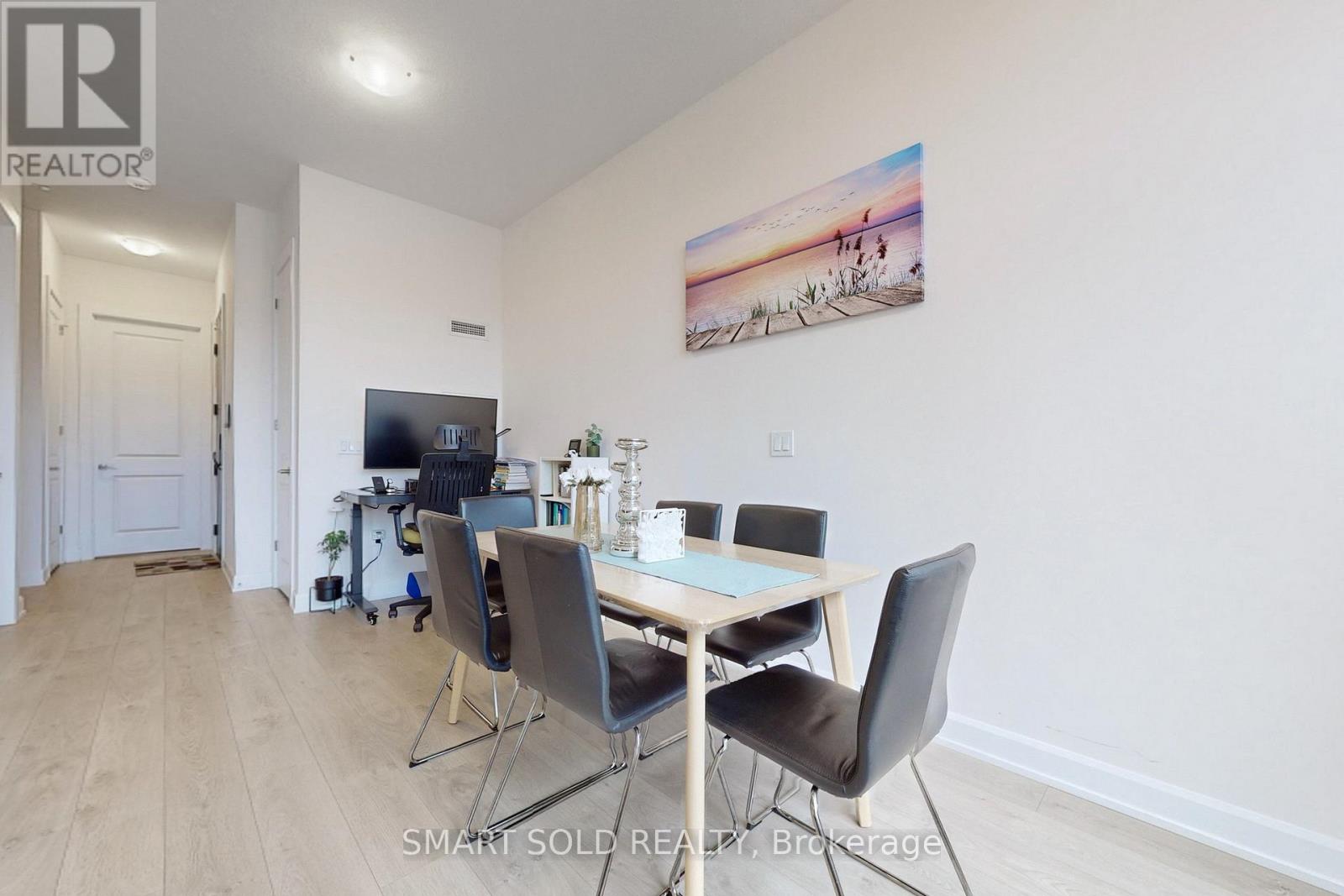 116 - 3200 William Coltson Avenue, Oakville, Ontario  L6H 7W6 - Photo 11 - W12141112