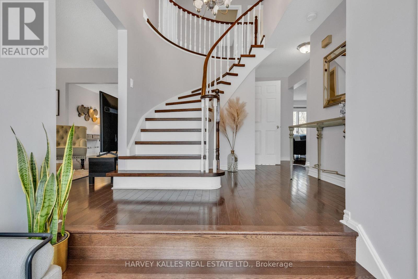 Property at 222 KEMANO ROAD image 4