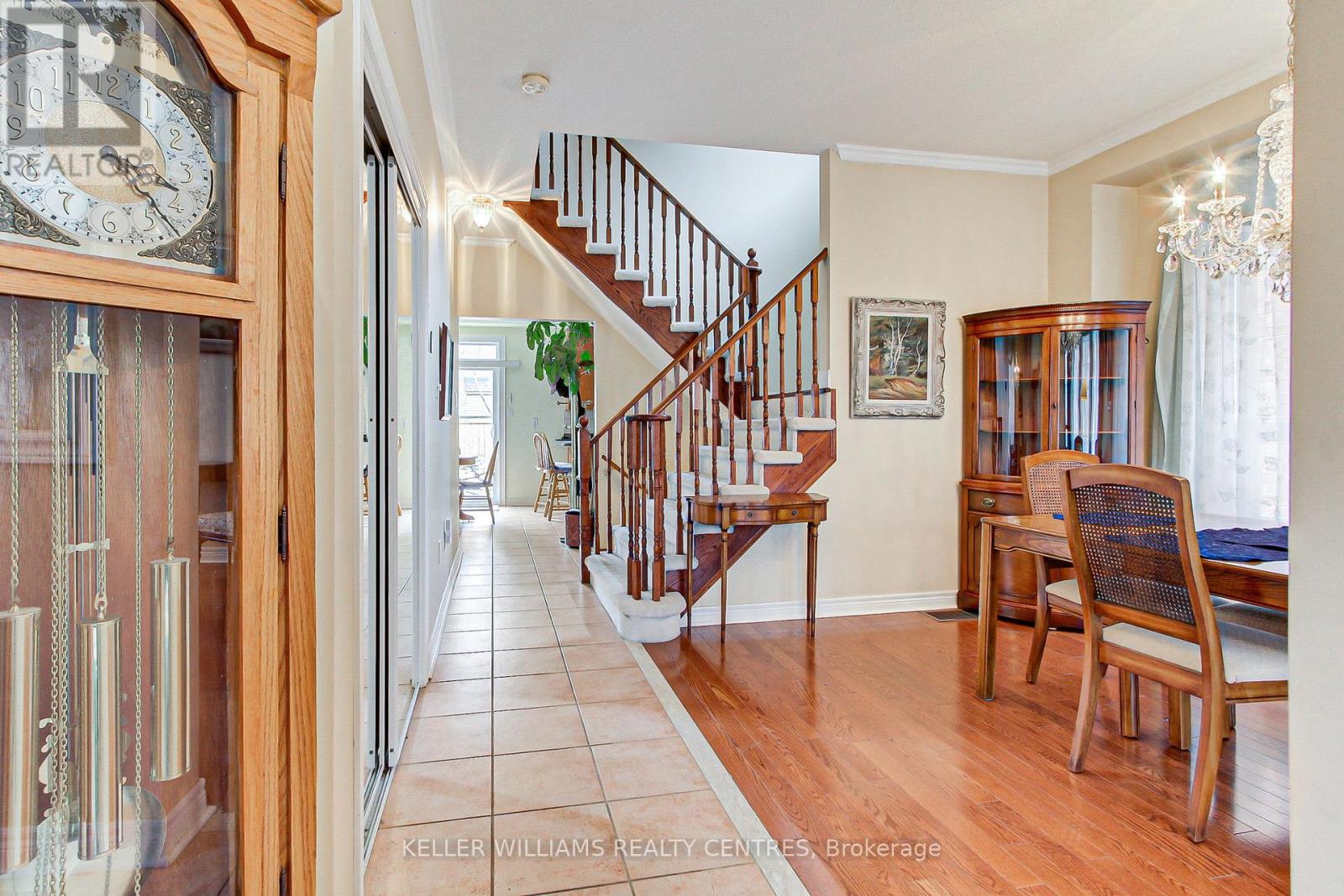 51 Haverhill Terrace, Aurora, Ontario  L4G 7R4 - Photo 12 - N12141500
