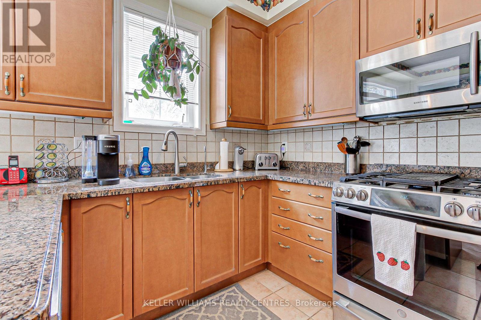 51 Haverhill Terrace, Aurora, Ontario  L4G 7R4 - Photo 14 - N12141500