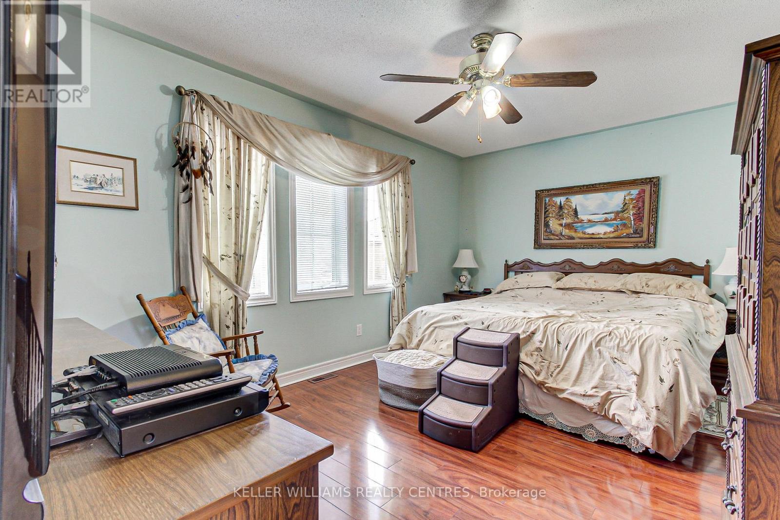 51 Haverhill Terrace, Aurora, Ontario  L4G 7R4 - Photo 24 - N12141500