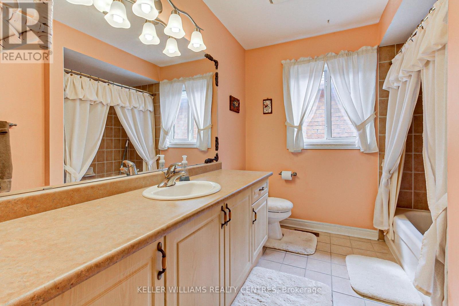 51 Haverhill Terrace, Aurora, Ontario  L4G 7R4 - Photo 32 - N12141500
