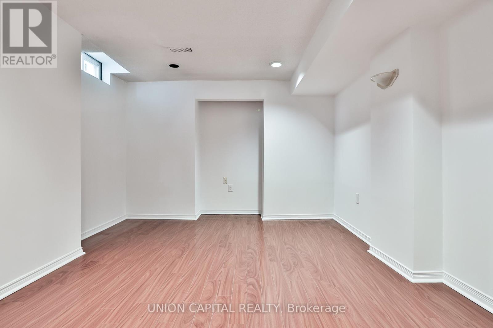 29 Ashfield Drive, Richmond Hill (Oak Ridges Lake Wilcox), Ontario  L4E 2L6 - Photo 42 - N12141547