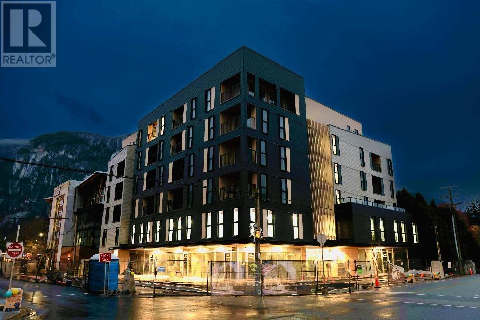 501 37994 SECOND AVENUE, Squamish, British Columbia