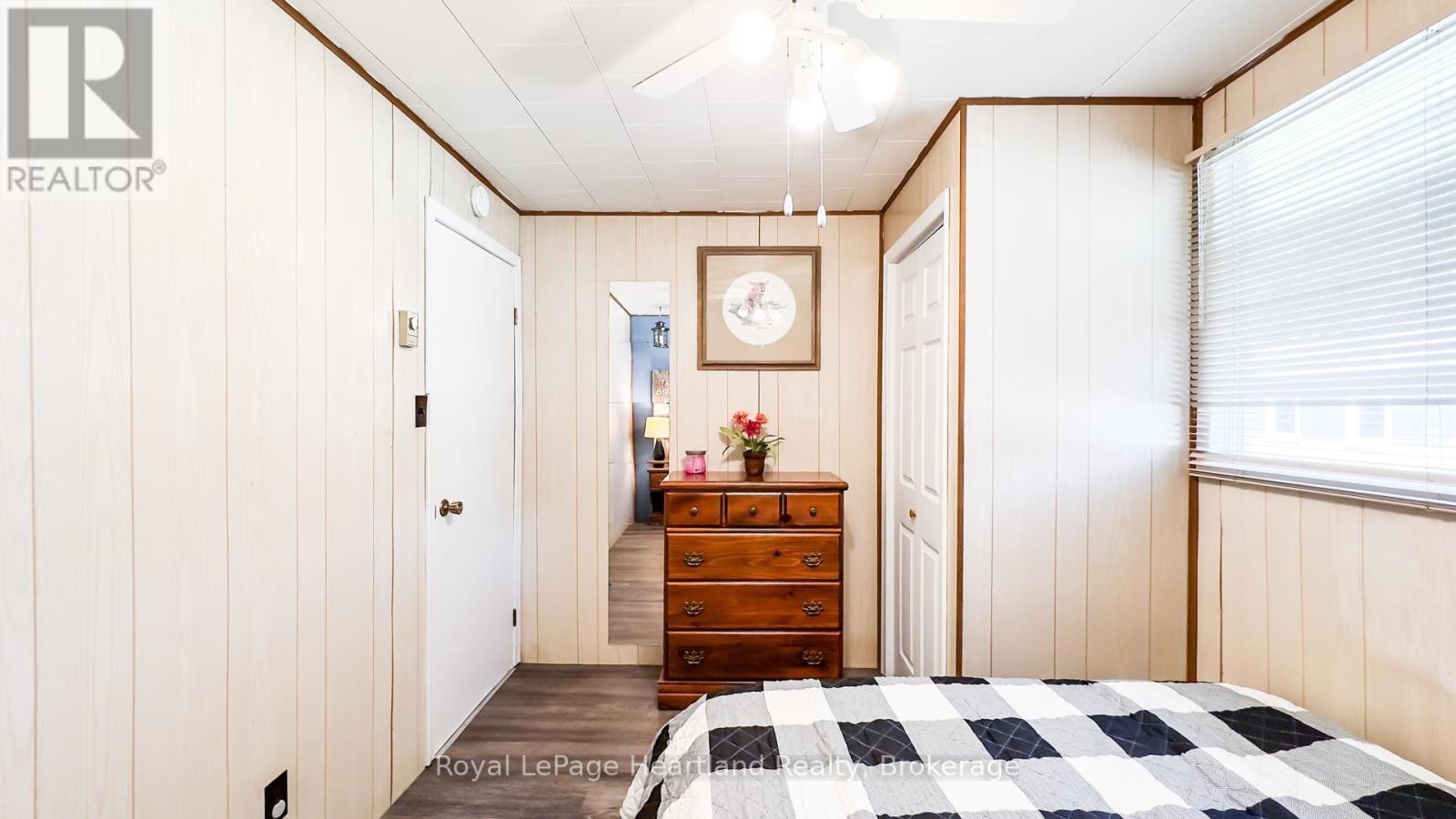 116 Seneca Street, Huron-Kinloss, Ontario  N0G 2R0 - Photo 24 - X12141595