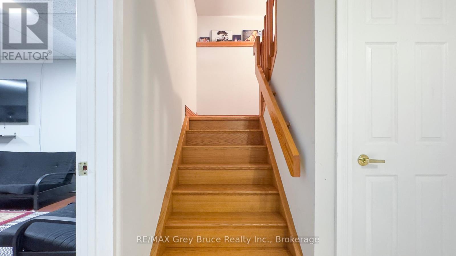 128 Thornridge Road, Meaford, Ontario  N0H 1B0 - Photo 29 - X12141632