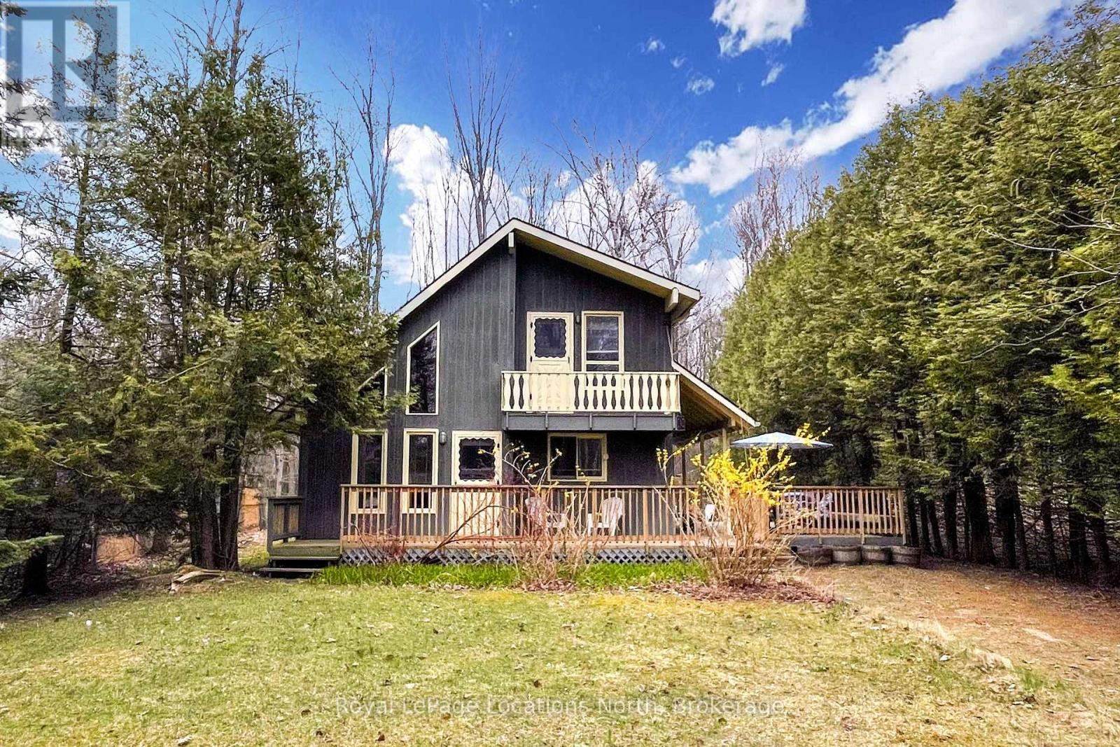 118 Sunset Boulevard, Blue Mountains, Ontario  N0H 2P0 - Photo 2 - X12141657
