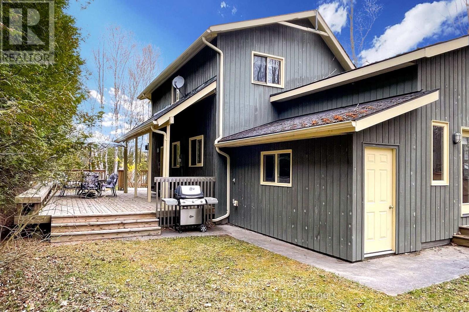 118 Sunset Boulevard, Blue Mountains, Ontario  N0H 2P0 - Photo 37 - X12141657