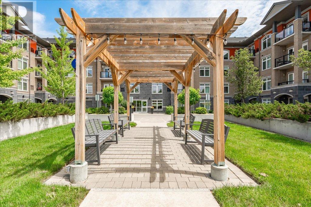 Property at 112 - 106 BARD BOULEVARD image 2