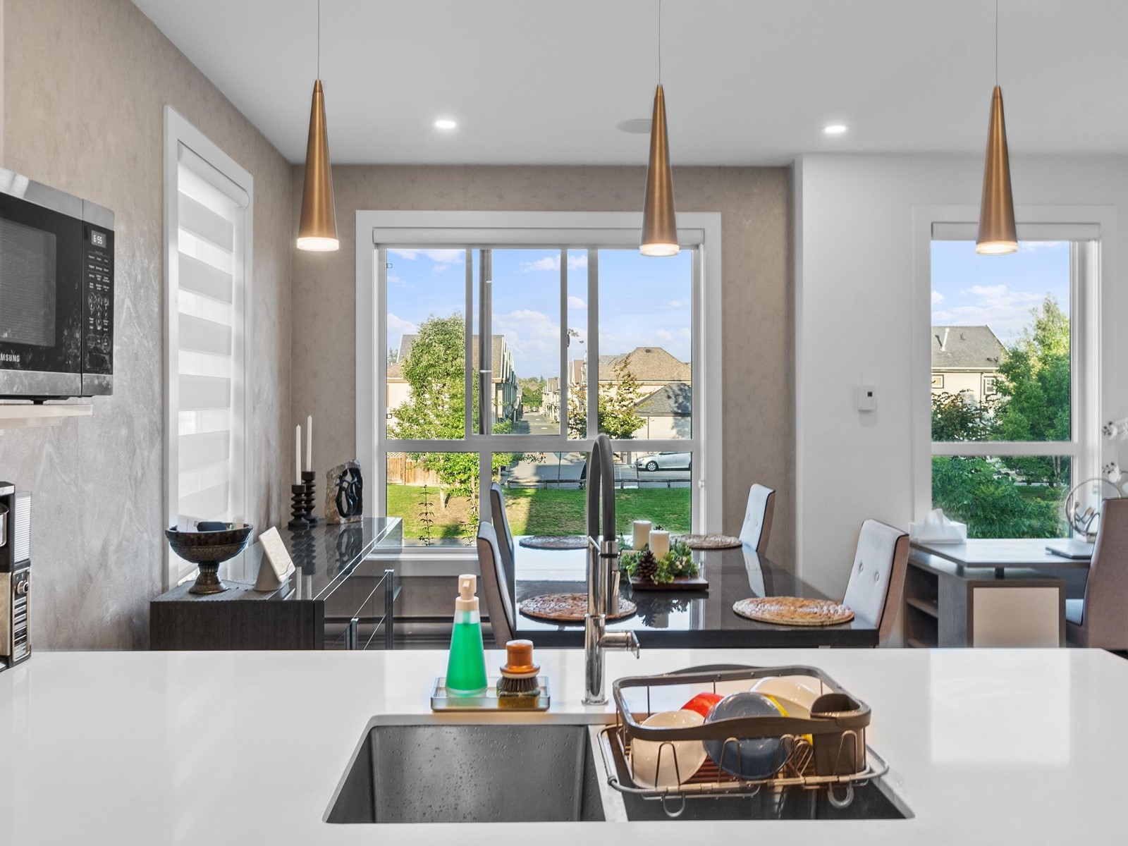 10 7177 194a Street, Surrey, British Columbia  V4N 6V6 - Photo 6 - R3000142
