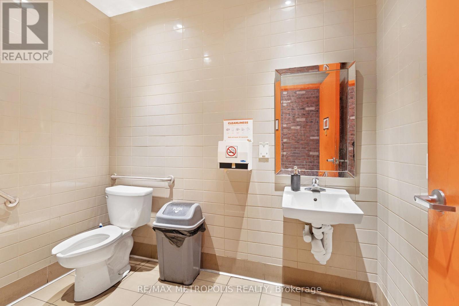107 - 80 Weston Road, Toronto (Junction Area), Ontario  M6N 3P4 - Photo 19 - W12141324