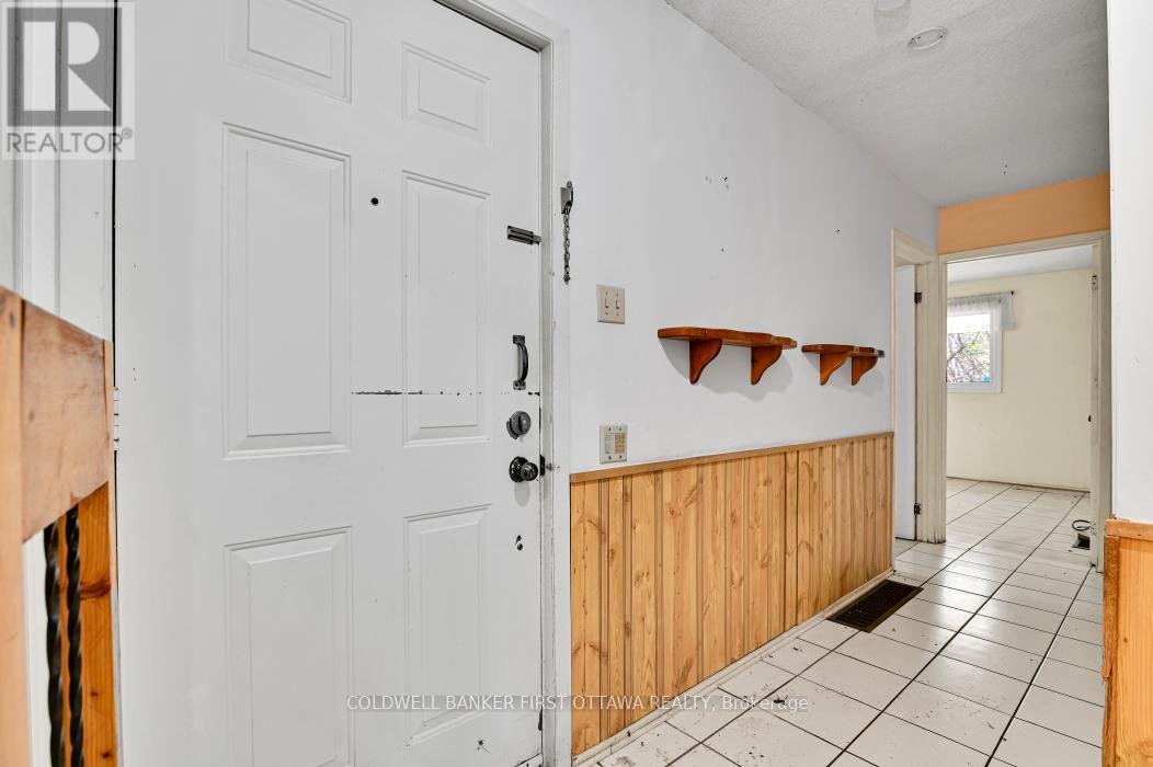 135 Manion Road, Ottawa, Ontario  K0A 1L0 - Photo 4 - X12141608