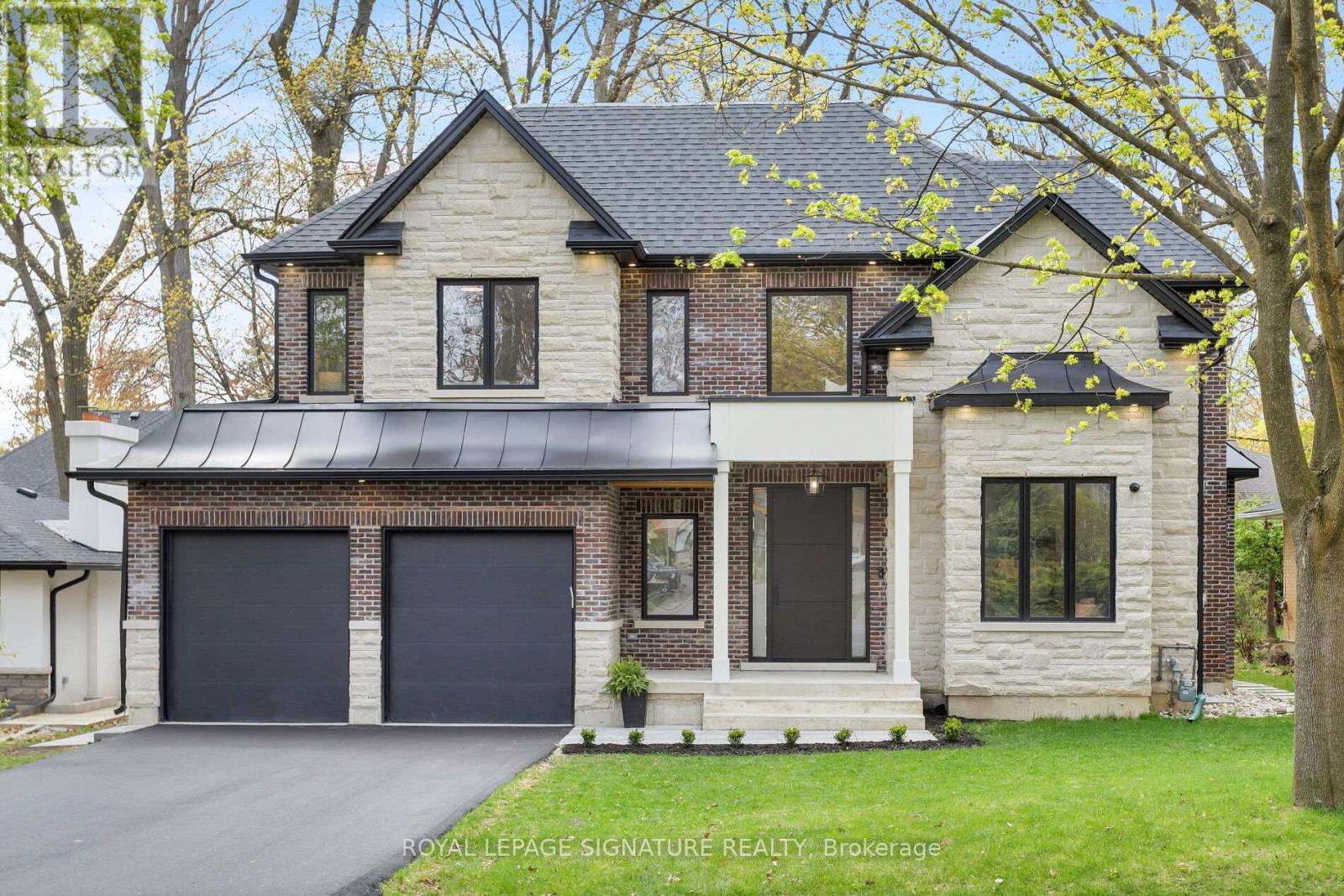 20 ASHFORD DRIVE, toronto (princess-rosethorn), Ontario